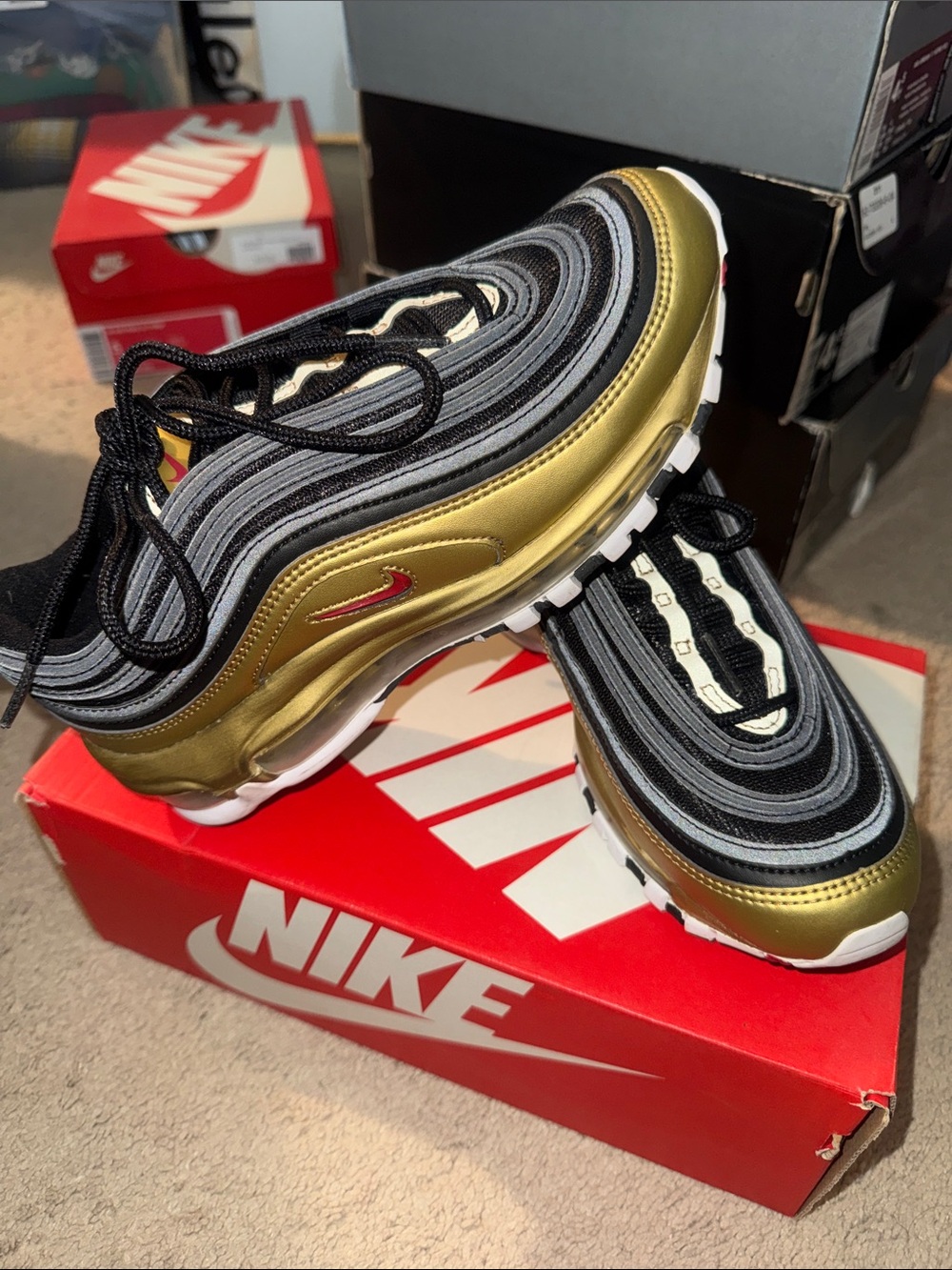 Nike Air Max 97 / Black Metallic Gold - Size 4.5